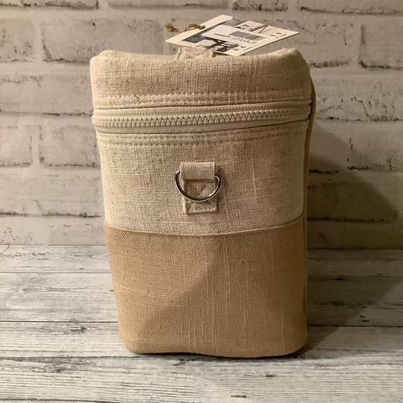 Rae Dunn Bee Kind Lunch Tote - Picture 4 of 6